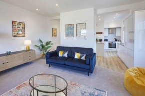 Host & Stay - Cornerhouse Apartments